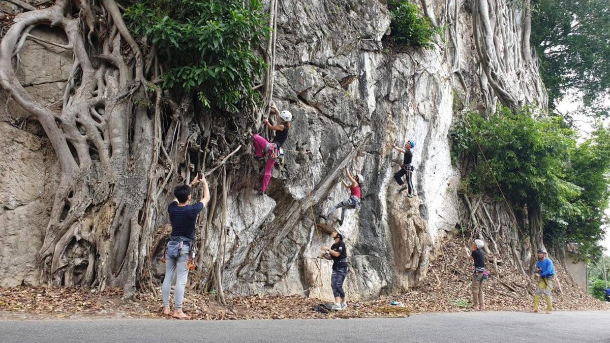 Low Season Promotion! 4B11B Mountainview 16 Pax Ipoh Exterior photo
